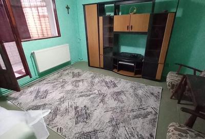 Apartament cu 2 camere decomandat în Siderurgiștilor