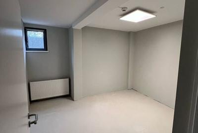 Birou, de 454 mp, în Palat - 9