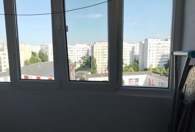 Garsonieră decomandată în Titan - 5