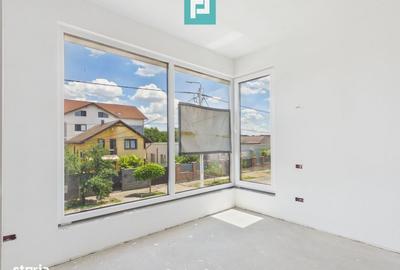 Casă cu 4 camere în Pârneava