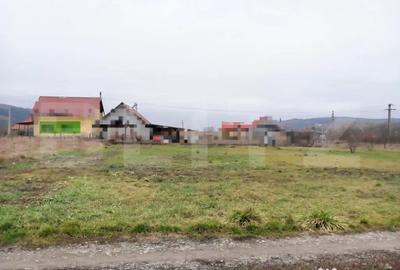 Teren de 1175 mp, în Răscruci - 1