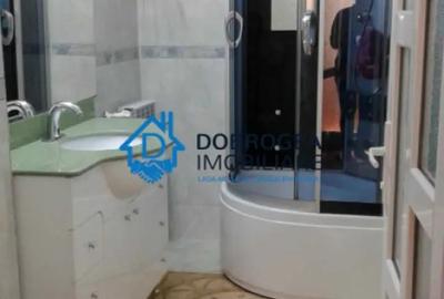 Apartament cu 2 camere semidecomandat în Păcii