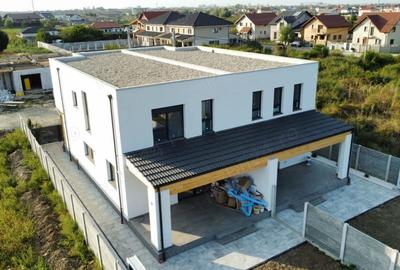 Casă cu 5 camere cu Teren 350 Mp în Rudicica - 1