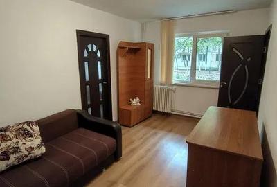 Apartament cu 2 camere nedecomandat, mobilat în Alexandru cel Bun