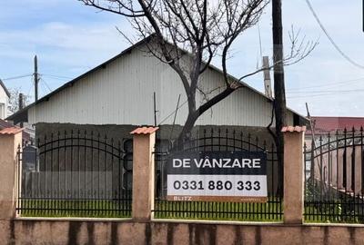 Casă cu 4 camere cu Teren 420 Mp în Central