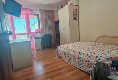 Casă cu 4 camere cu Teren 150 Mp în Central