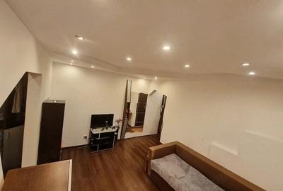 Apartament cu 2 camere nedecomandat în Central - 3