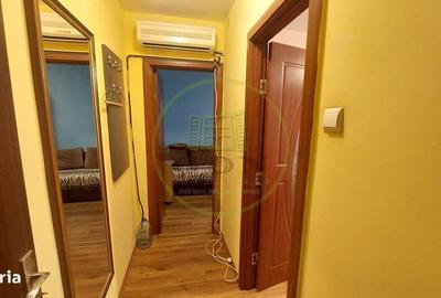 Apartament cu 3 camere semidecomandat în Cornitoiu