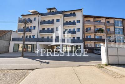 Apartament cu 3 camere decomandat în Turnișor