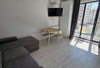 Apartament cu 2 camere decomandat în Roșu