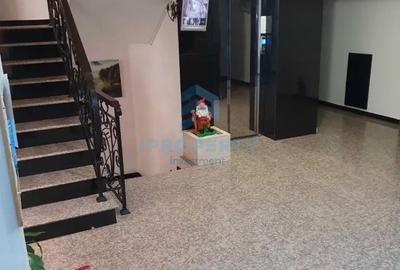 Apartament cu 2 camere semidecomandat în Dămăroaia
