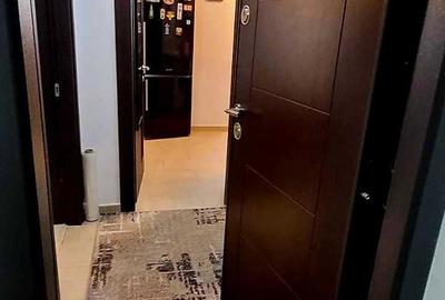 Garsonieră decomandată în Valea Adâncă