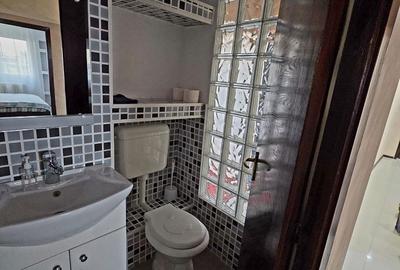 Apartament cu 4 camere decomandat în Calea Călărașilor - 4