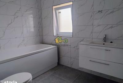 Casă cu 4 camere cu Teren 300 Mp în Șag