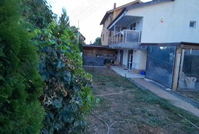 Casă cu 5 camere cu Teren 300 Mp în Central - 4