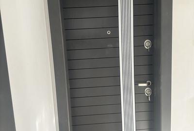 Apartament cu 3 camere în Tomis Plus