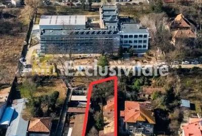Teren în Ultracentral