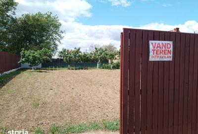 Casă cu 2 camere cu Teren 650 Mp în Central - 1
