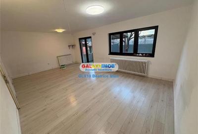 Casă cu 5 camere cu Teren 330 Mp în Barbu Văcărescu