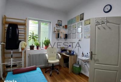 Casă cu 8 camere cu Teren 310 Mp în Gheorgheni