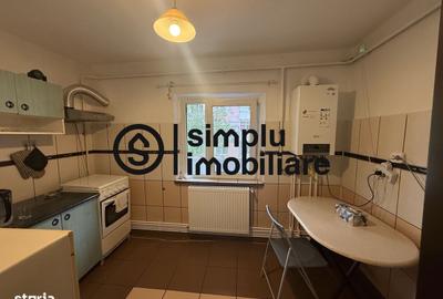 Apartament cu 3 camere decomandat în Lăpuș
