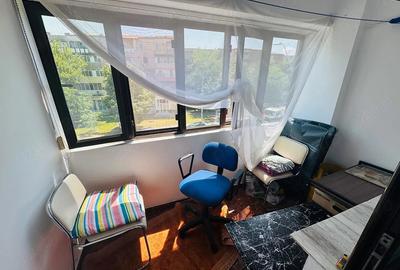 Apartament cu 2 camere decomandat în Crihala