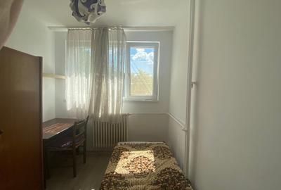 Apartament cu 3 camere decomandat, mobilat în Complex Studențesc - 3