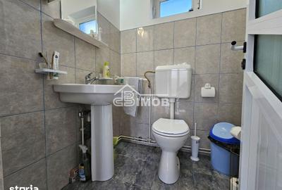Casă cu 4 camere cu Teren 820 Mp în Buciumeni