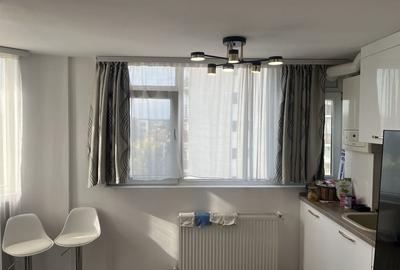 Apartament cu 2 camere semidecomandat în Central