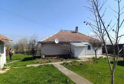 Casă în Ionășeni (Trușești) - 7