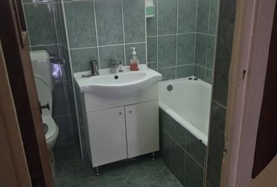 Apartament cu 2 camere decomandat în Drumul Carului