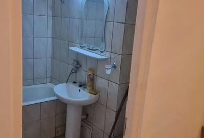 Garsonieră semidecomandată, mobilată în Tătărași