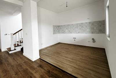 Duplex cu 5 camere cu Teren 330 Mp în Dumbrăvița - 3