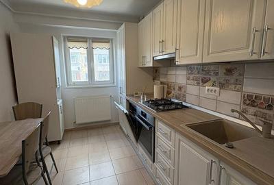Apartament cu 3 camere decomandat în Mazepa 2 - 3