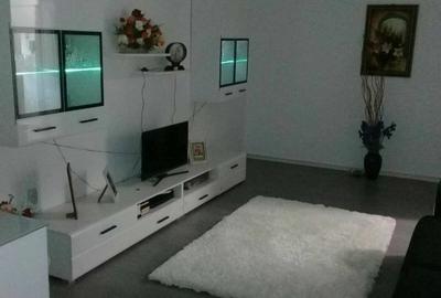 Apartament cu 2 camere decomandat, mobilat în Tomis Nord - 2