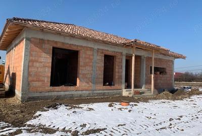 Casă cu 3 camere cu Teren 430 Mp în Lugoj - 4