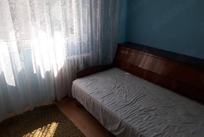 Apartament cu 3 camere decomandat în Inel I