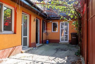 Casă cu 9 camere cu Teren 160 Mp în Chitila