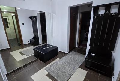 Apartament cu 2 camere decomandat, mobilat în Podul de Fier - 3