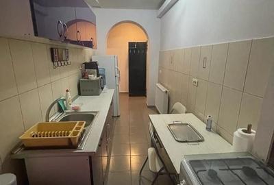 Apartament cu 2 camere decomandat în Fundeni