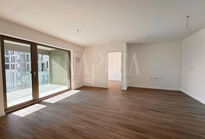 Apartament cu 3 camere semidecomandat în Iris