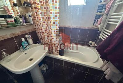 Apartament cu 2 camere semidecomandat, mobilat în Torontalului - 3
