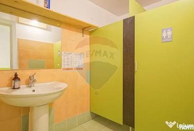 Spațiu comercial, de 66 mp, în Central