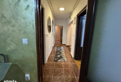 Apartament cu 3 camere în Depozitelor