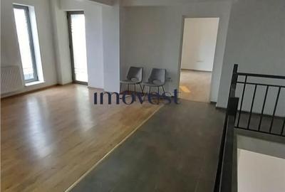 Spațiu comercial, de 170 mp, în Central