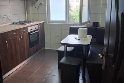 Apartament cu 3 camere decomandat în Obor - 7