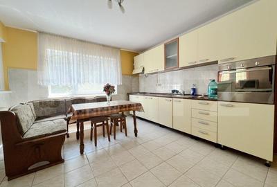 Casă individuală cu 8 camere cu Garaj în Codlea - 11