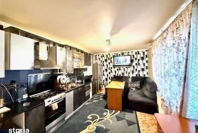 Casă cu 5 camere semidecomandat cu Teren 700 Mp în Central - 4