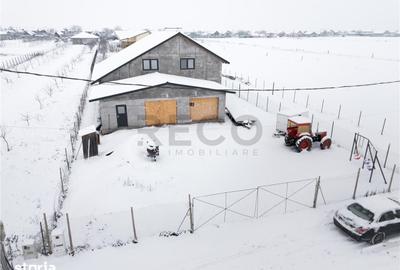 Casă cu 7 camere cu Teren 1000 Mp în Nojorid - 8