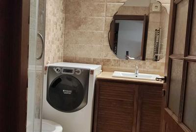 Apartament cu 3 camere semidecomandat în Berceni - 2